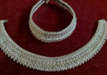 Load image into Gallery viewer, Shimmering Glittering German Silver Plated Thick Anklets For Women