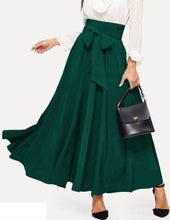 Load image into Gallery viewer, Women Crepe Solid Skirt