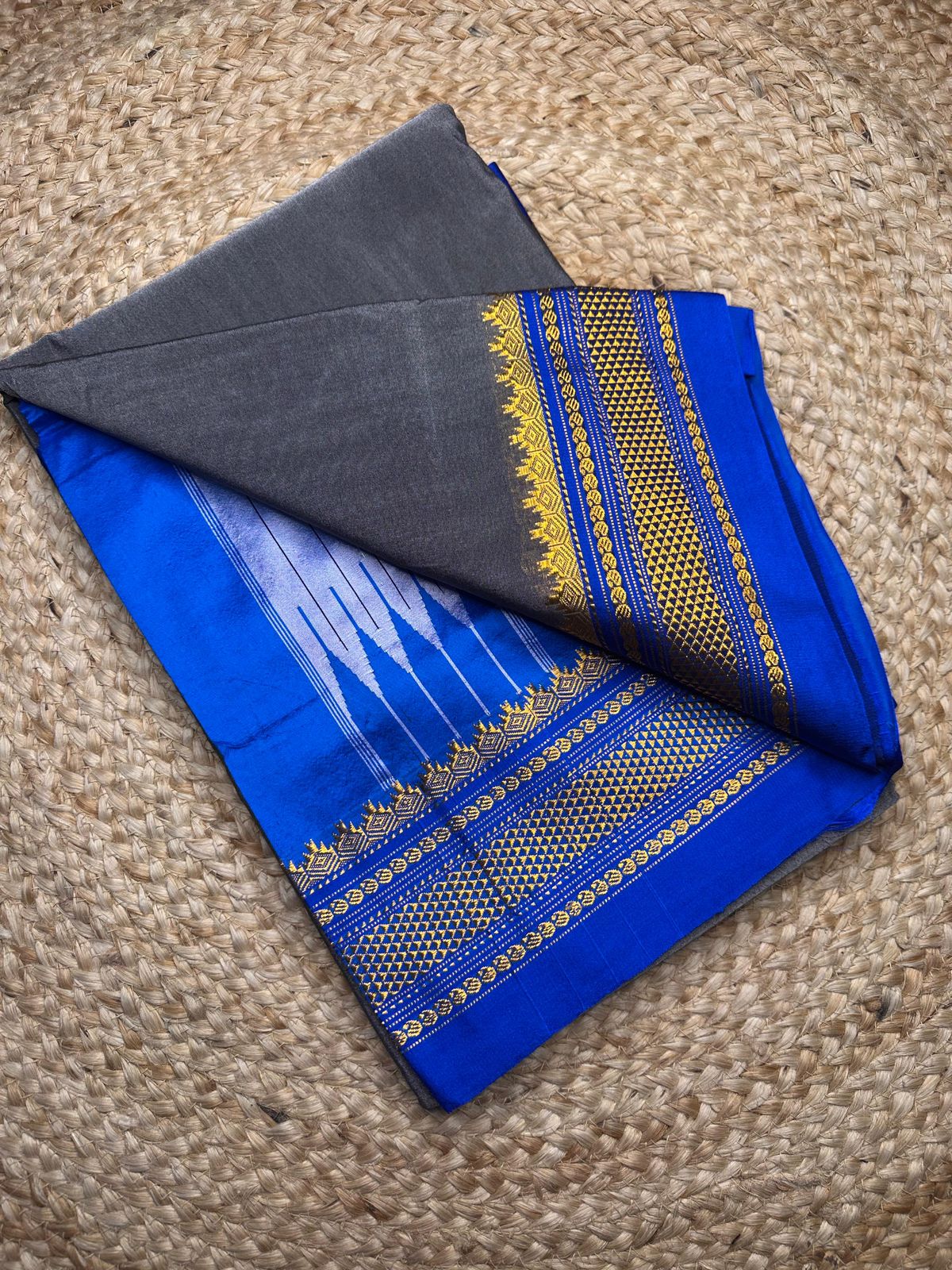 Signature Cotton Silk Saree with Trendy IIkal Silk Pallu &amp; Chikki Paras Border Contrast Blouse, Silk Pallu