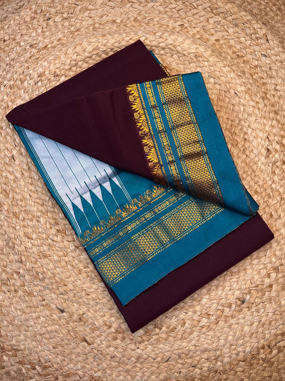 Signature Cotton Silk Saree with Trendy IIkal Silk Pallu &amp; Chikki Paras Border Contrast Blouse, Silk Pallu