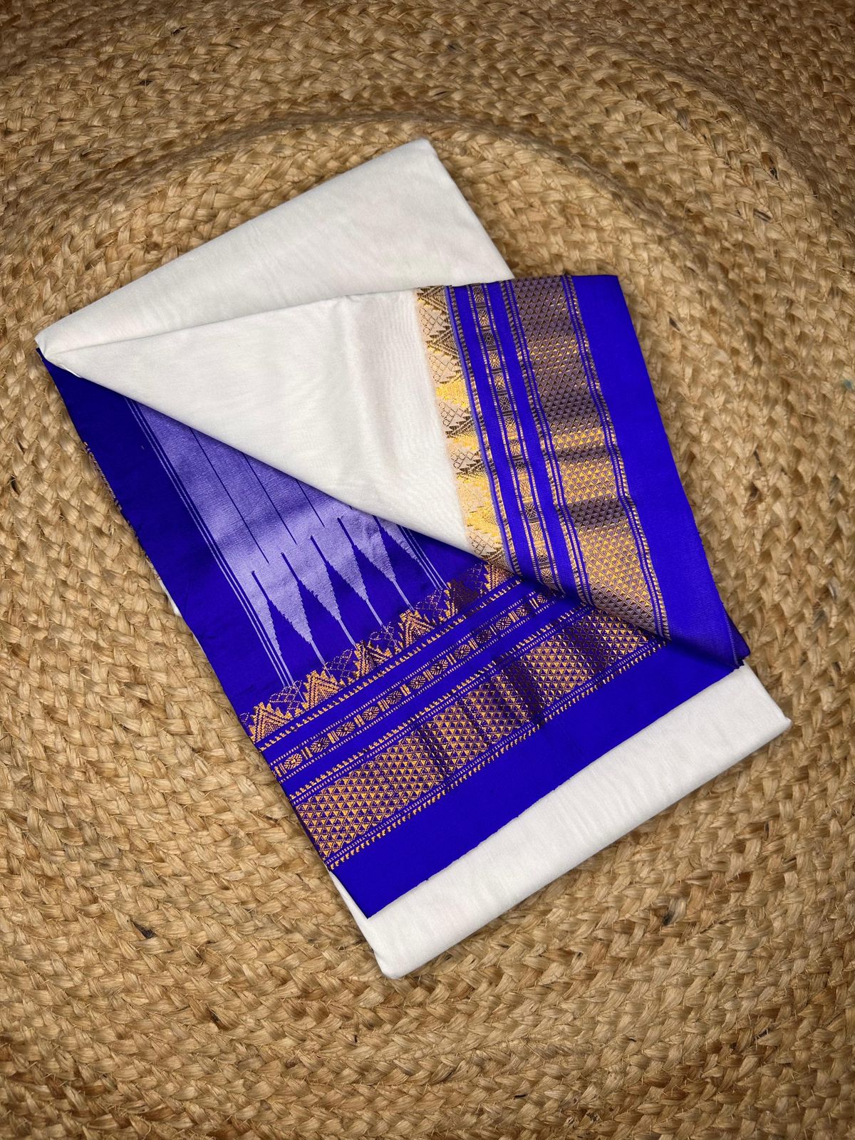 Signature Cotton Silk Saree with Trendy IIkal Silk Pallu &amp; Chikki Paras Border Contrast Blouse, Silk Pallu