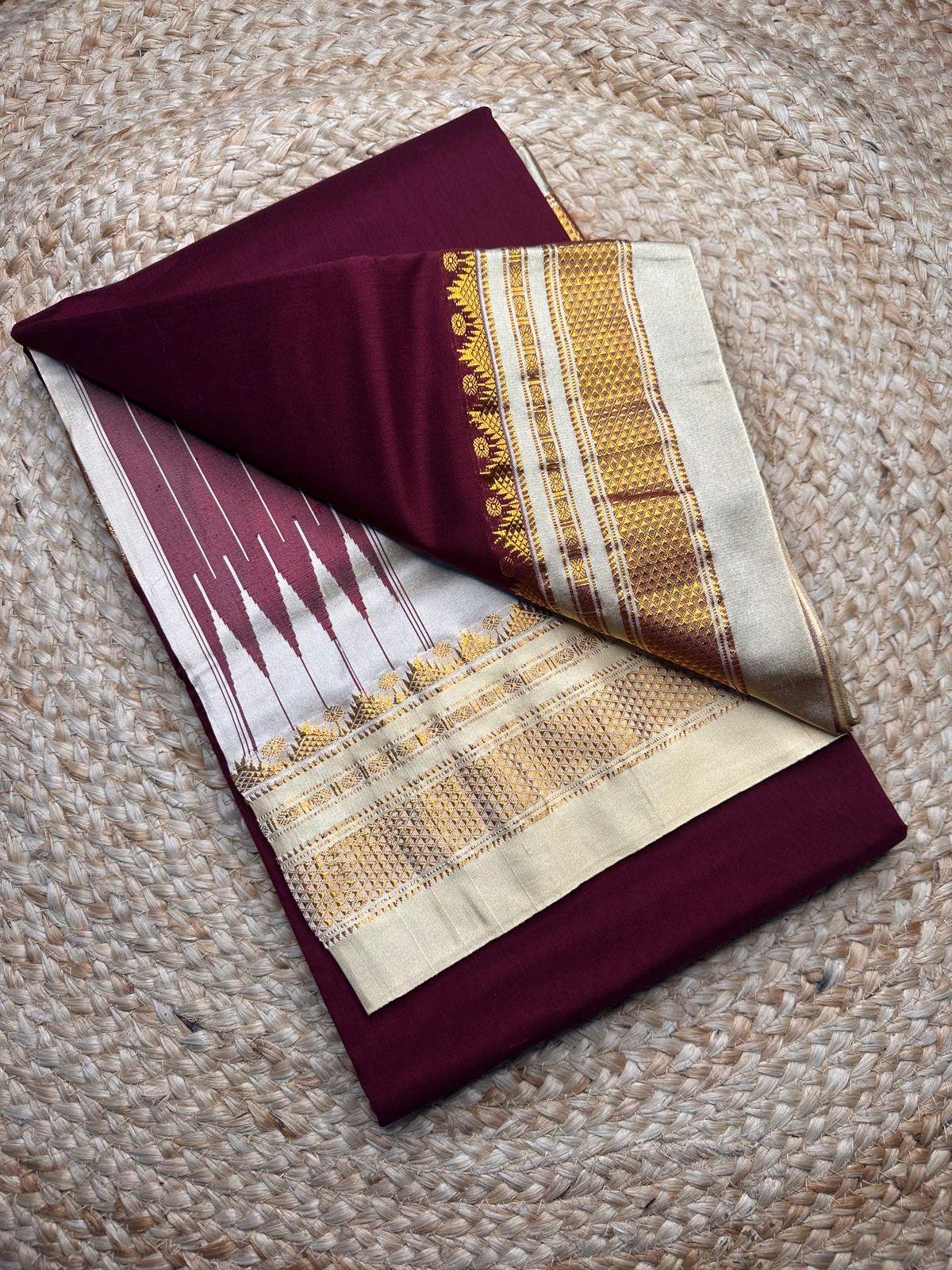 Signature Cotton Silk Saree with Trendy IIkal Silk Pallu &amp; Chikki Paras Border Contrast Blouse, Silk Pallu