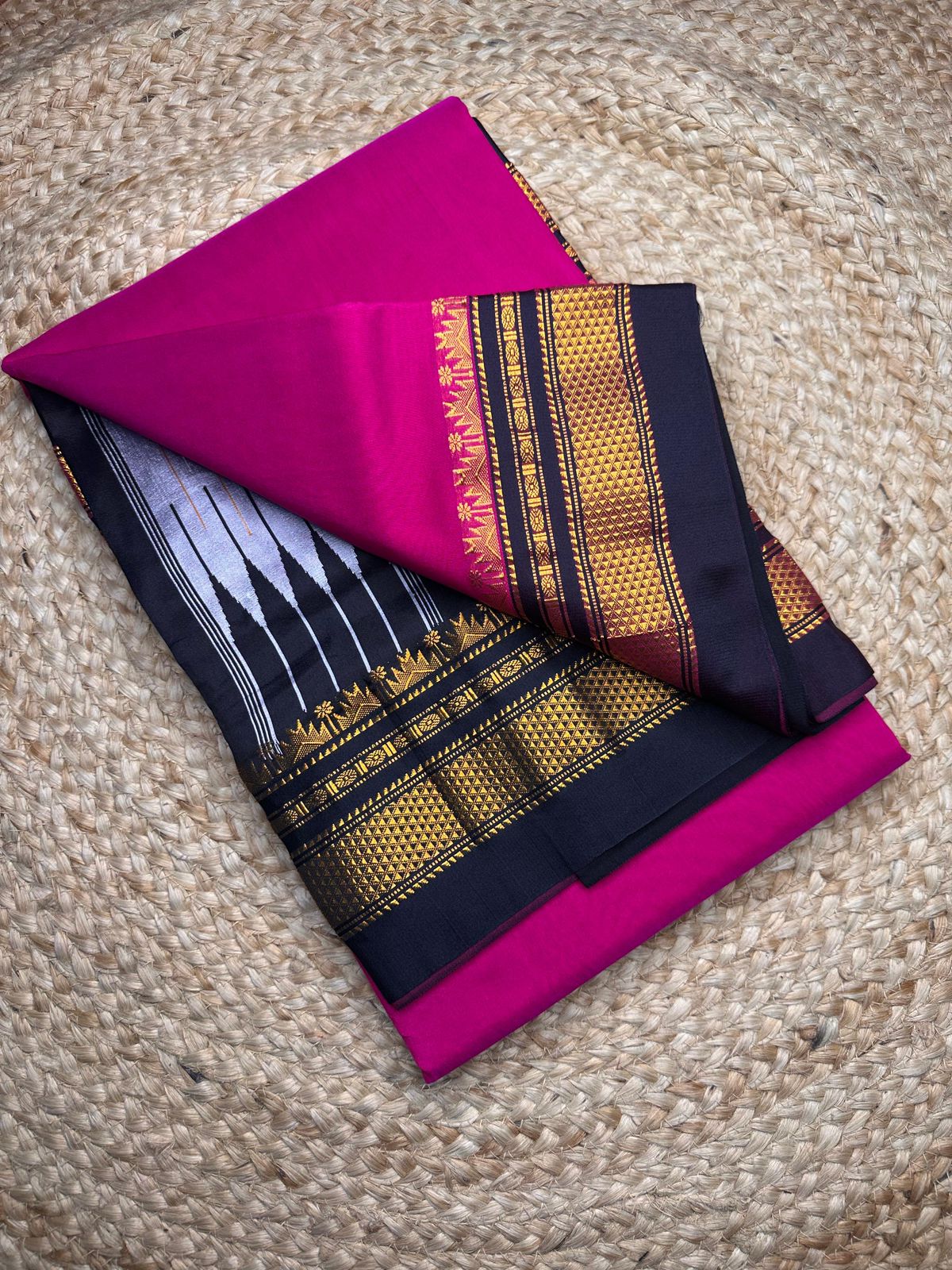 Signature Cotton Silk Saree with Trendy IIkal Silk Pallu &amp; Chikki Paras Border Contrast Blouse, Silk Pallu