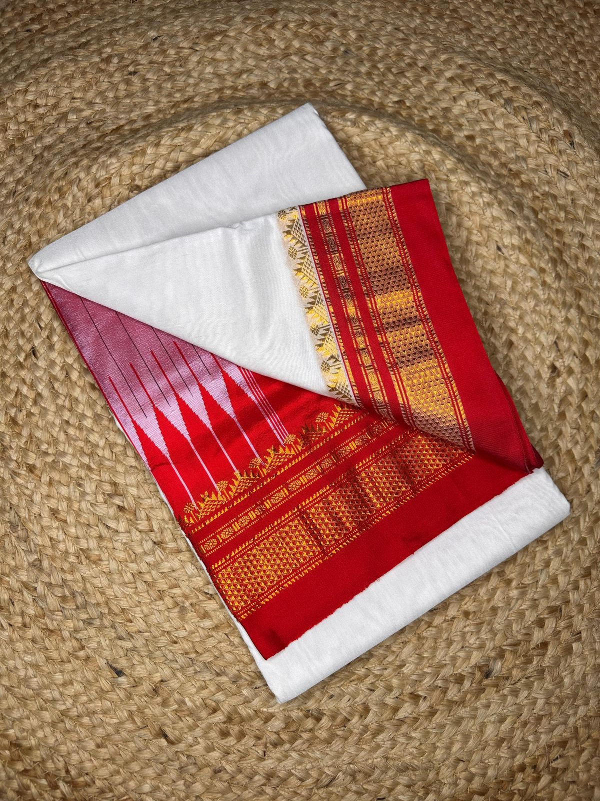 Signature Cotton Silk Saree with Trendy IIkal Silk Pallu &amp; Chikki Paras Border Contrast Blouse, Silk Pallu