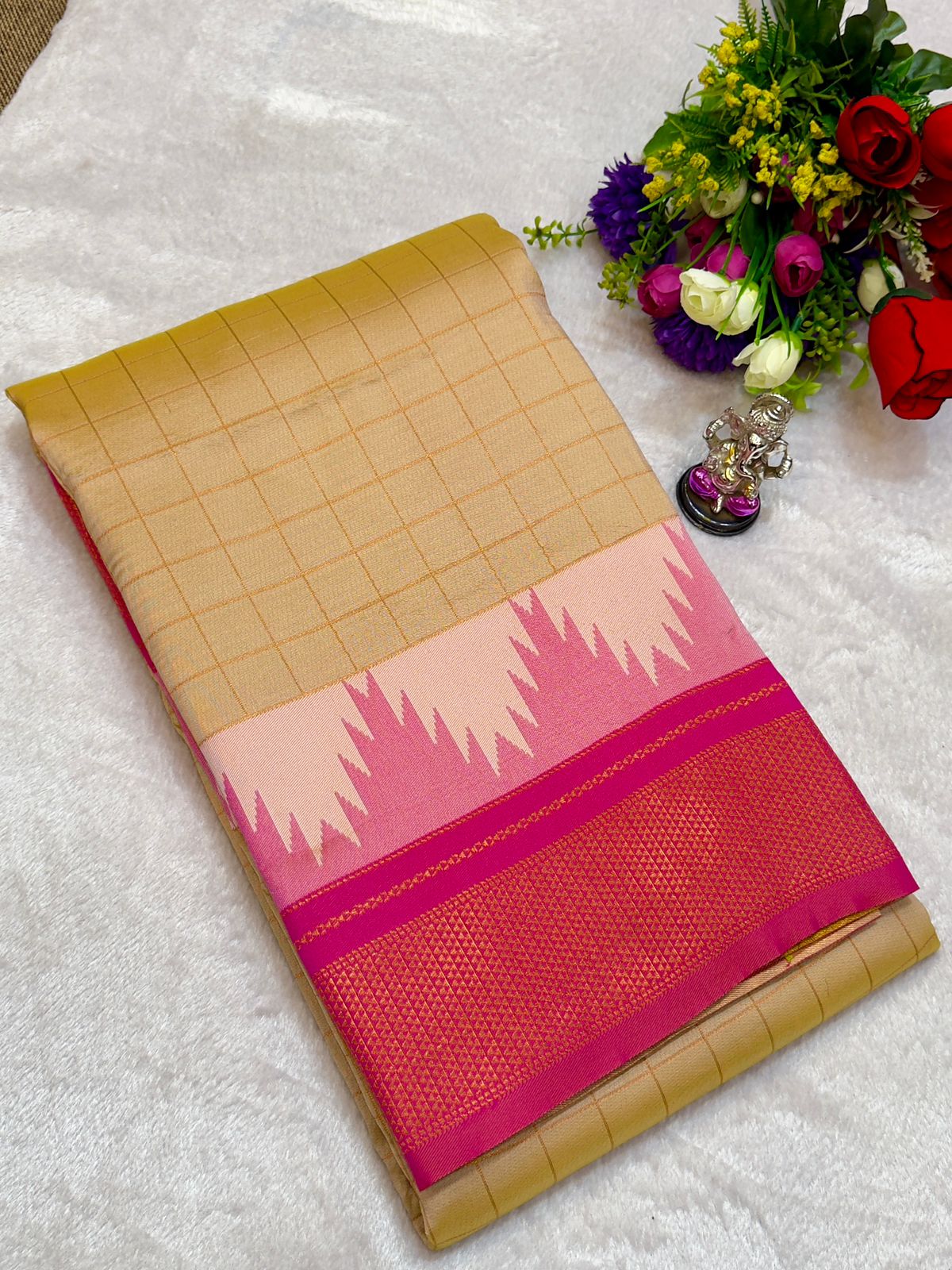 New Design Launching Shop the elegant Neha Checks Irkal Paithani Saree, crafted from premium Katan silk that feels like pure silk. Designed with all-over classic checks and paired with an exclusive contrast blouse, this saree is perfect for festive wear, weddings, and special occasions. Experience tradition with a modern touch.