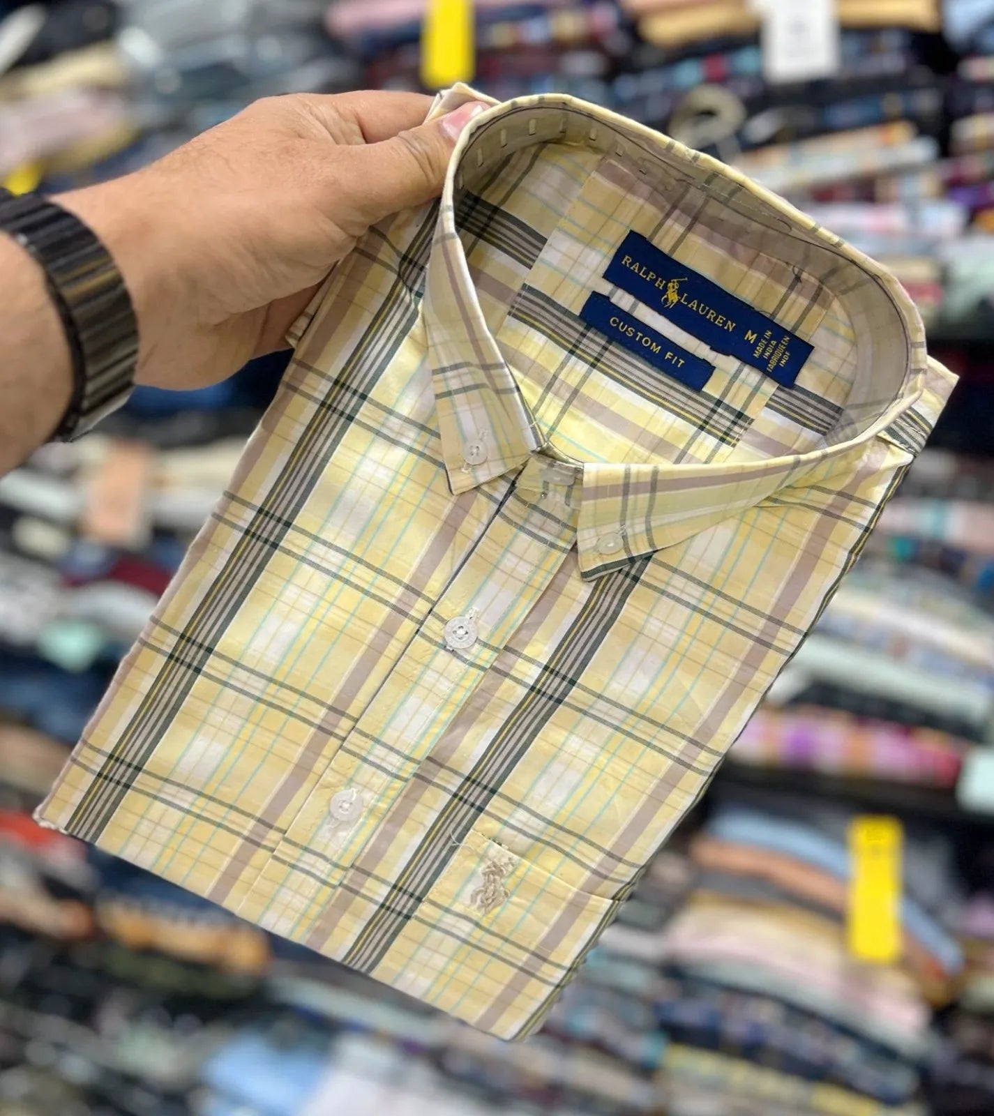 Upgrade your wardrobe with this Premium Check Shirt for Men, crafted from high-quality LA Finish Paper Cotton fabric that offers a smooth, lightweight, and breathable experience. Designed for comfort and style, this shirt features a timeless checked pattern that suits both casual outings and semi-formal occasions.