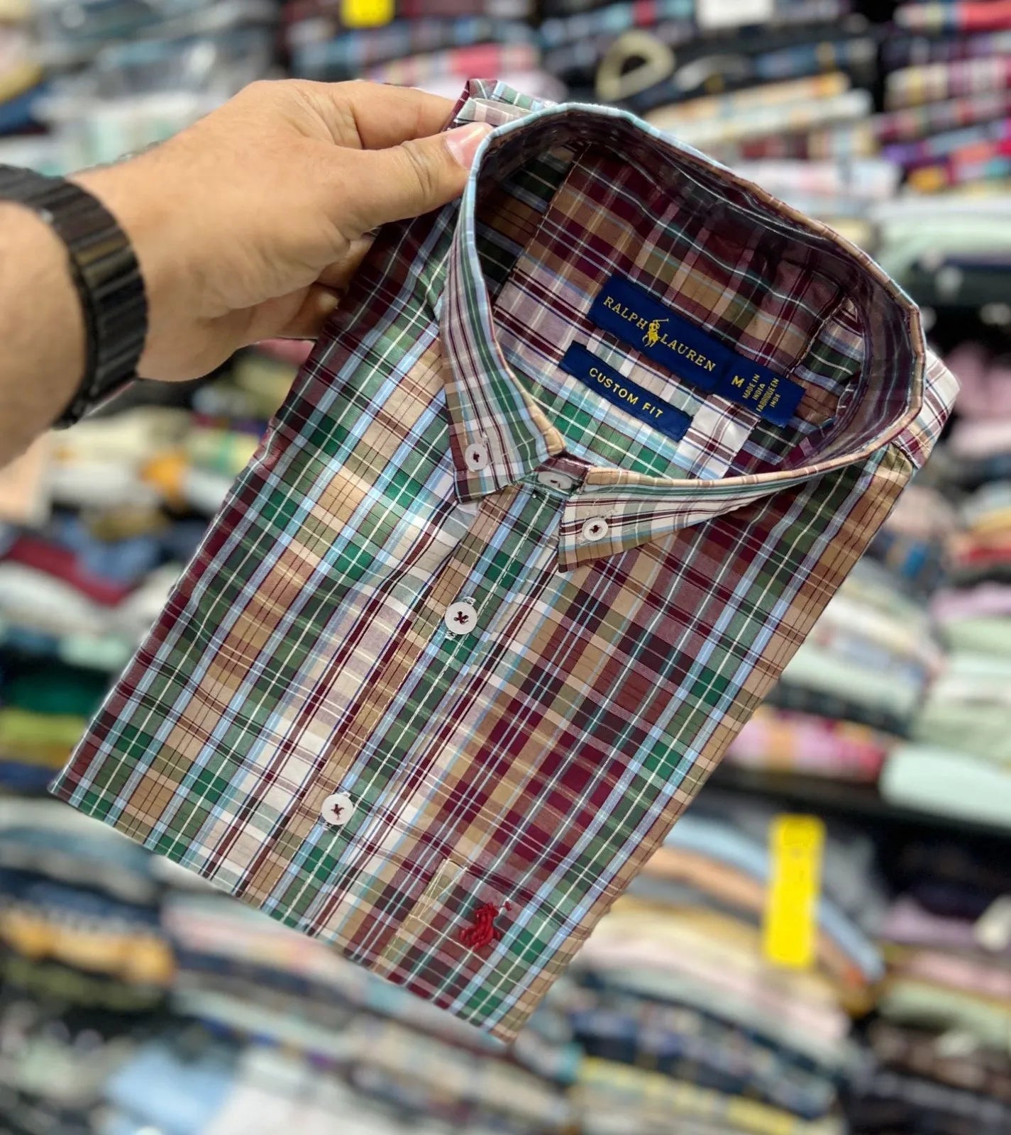 Upgrade your wardrobe with this Premium Check Shirt for Men, crafted from high-quality LA Finish Paper Cotton fabric that offers a smooth, lightweight, and breathable experience. Designed for comfort and style, this shirt features a timeless checked pattern that suits both casual outings and semi-formal occasions.
