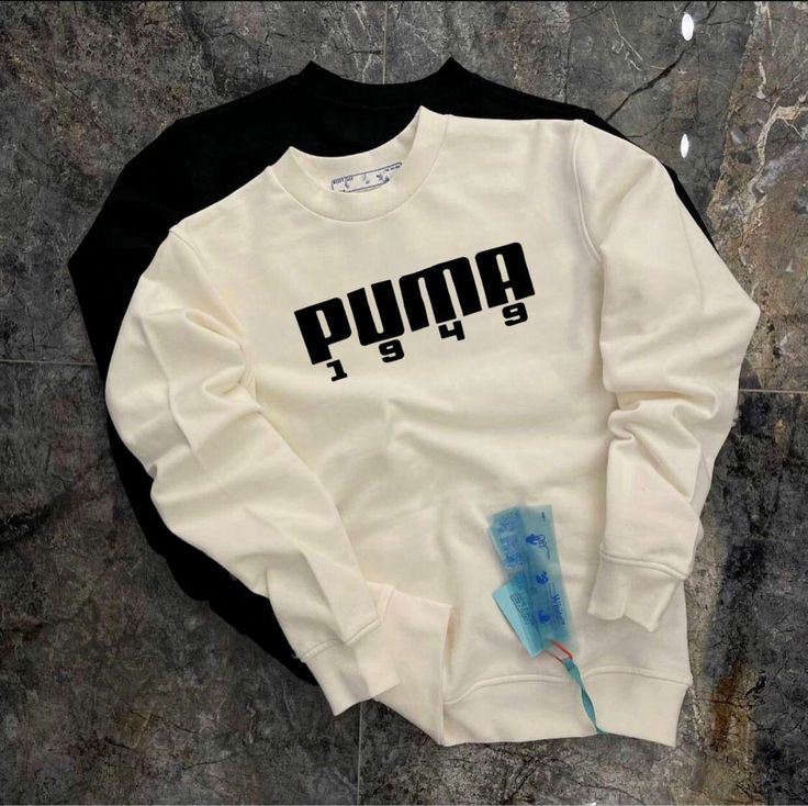 Step up your winter style with our Super Premium Cotton Blend Sweatshirt, crafted from 280 GSM fleece fabric for the perfect balance of warmth and comfort. 