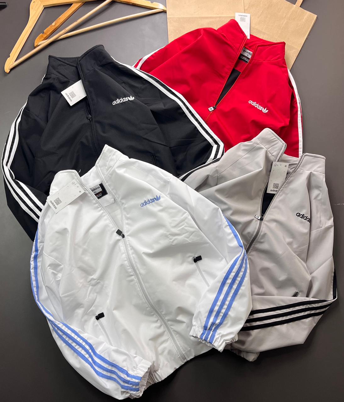 A perfect blend of fashion + durability, crafted for men who love premium comfort and brand appeal.