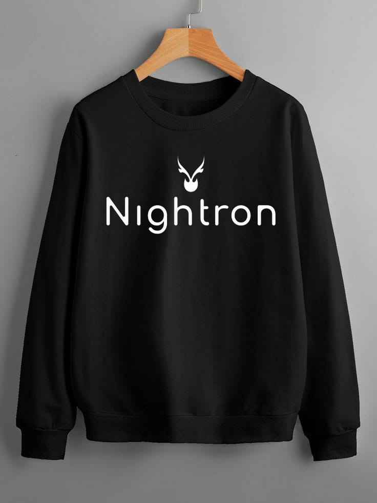 Regular fit chest print Sweatshirt made from soft 280 GSM cotton blend fleece. Stylish, comfortable &amp; perfect for everyday wear.