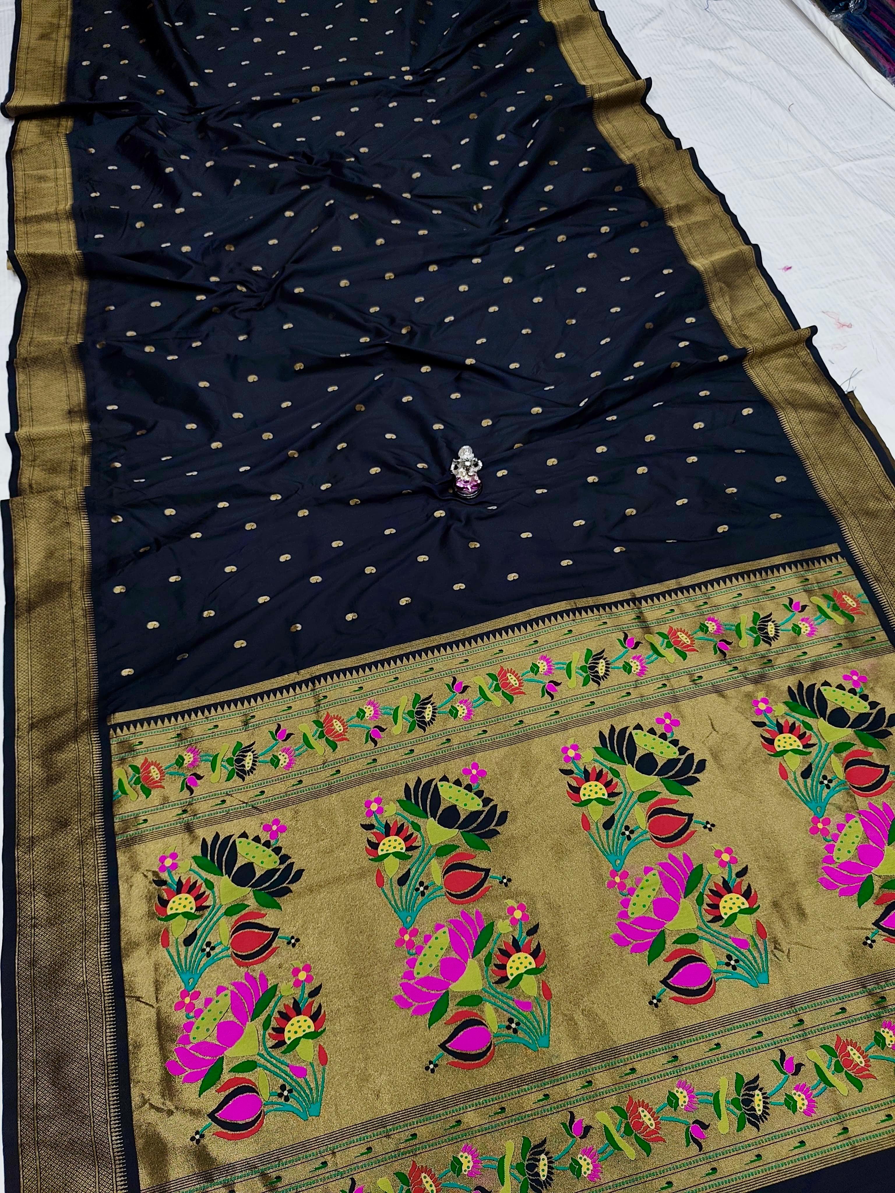 Premium Shrija Kadiyal Paithani Silk Saree with all-over zari buttis, exclusive contrast blouse, and rich double borders — perfect for weddings, festivals & special occasions.