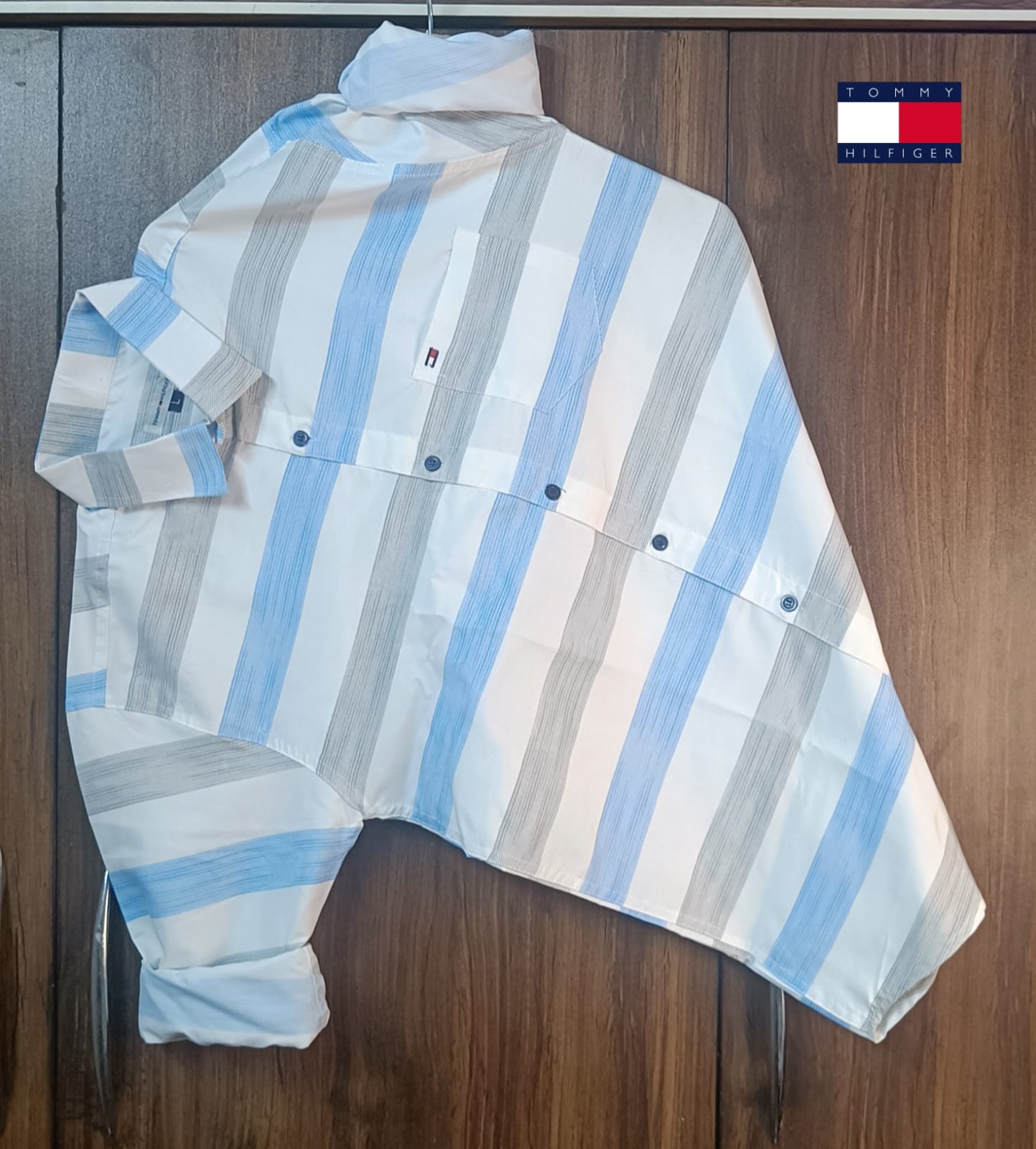 Tommy Hilfiger Cotton Premium Regular Fit Lining Shirt – Stylish full sleeve lining shirt crafted in breathable cotton. Perfect for casual and office wear, available in Yellow &amp; Green. Sizes: M, L, XL.