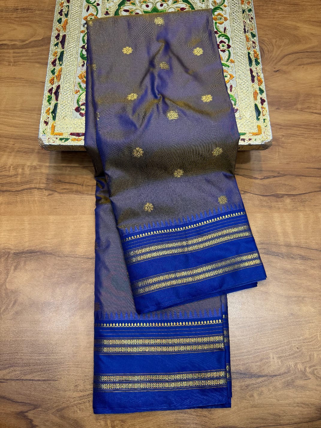 A perfect blend of tradition, comfort, and rich craftsmanship—ideal for women who love authentic handloom beauty.