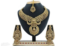 Load image into Gallery viewer, A1 Trendy Alloy Necklace jewelry Set for women and girls