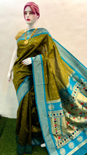 Load image into Gallery viewer, Traditional Kadiyal Paithani Saree,  Pallu Meena Butti with Contrast Running Blouse Green Mehendi