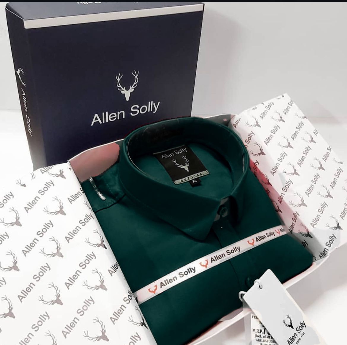 Make this Onam Festival truly special with the timeless elegance of Allen Solly Premium Shirts – a perfect blend of class, comfort, and style. Packaged beautifully in a branded Allen Solly gift box, these shirts make the ideal festive gift for your loved ones or a smart wardrobe upgrade for yourself.