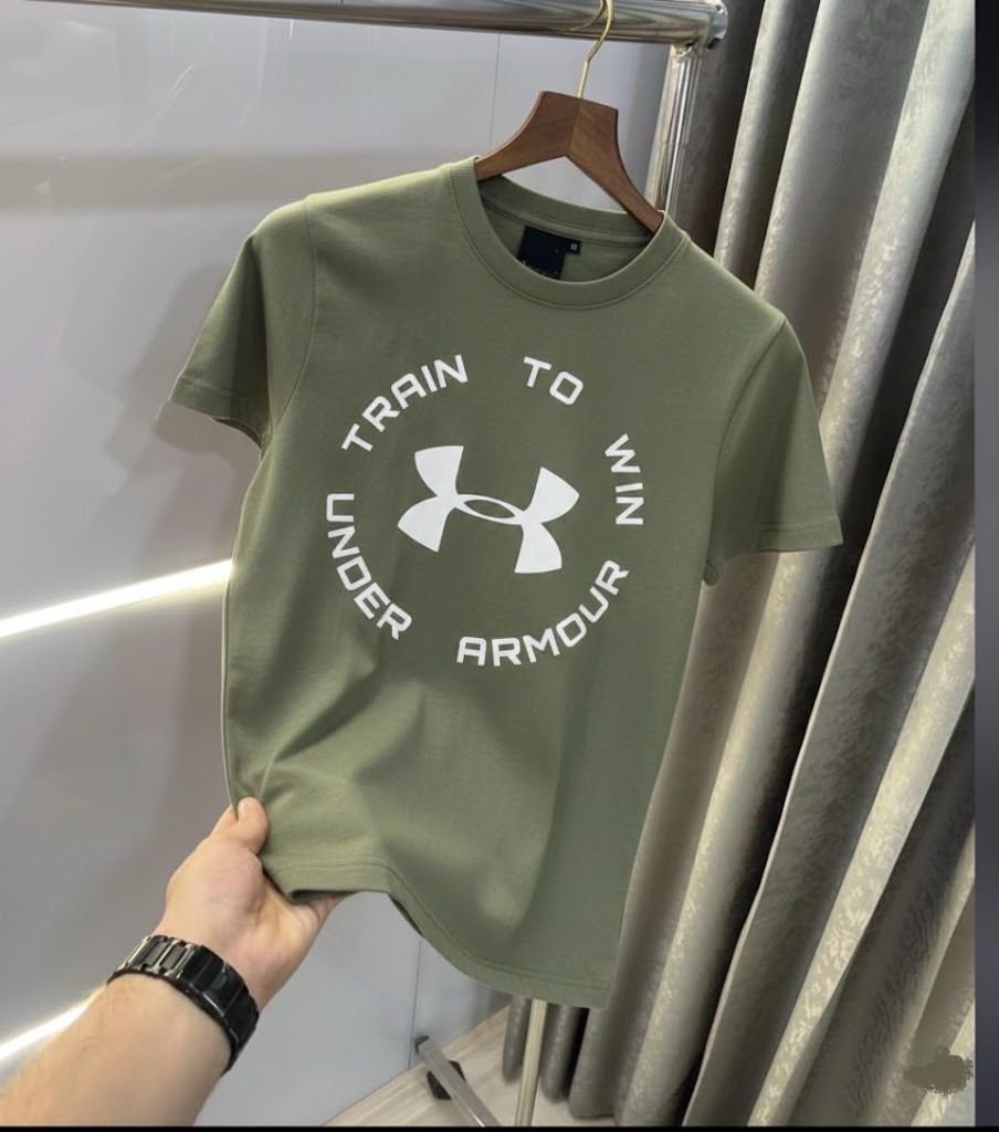 Upgrade your everyday style with the UA Cotton Lycra T-Shirt for Men, crafted with premium 220 GSM heavy fabric for superior durability and comfort. Designed for modern men who value both style and performance, this t-shirt offers a perfect blend of softness, stretch, and long-lasting quality.