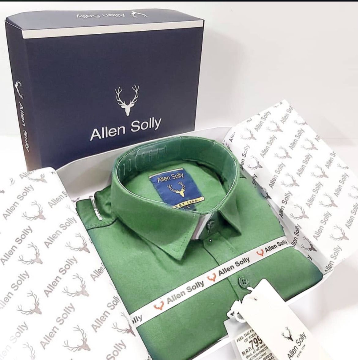 Make this Onam Festival truly special with the timeless elegance of Allen Solly Premium Shirts – a perfect blend of class, comfort, and style. Packaged beautifully in a branded Allen Solly gift box, these shirts make the ideal festive gift for your loved ones or a smart wardrobe upgrade for yourself.