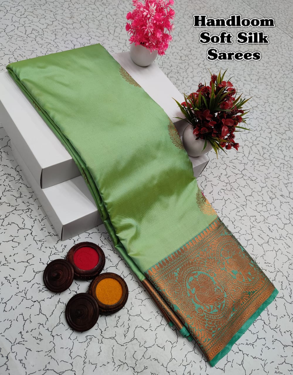 Shop premium Kanchipuram Handloom Soft Silk Saree with copper zari border, rich meena pallu & contrast blouse. Elegant saree for weddings & festivals.