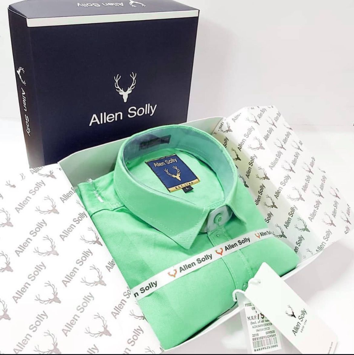 Make this Onam Festival truly special with the timeless elegance of Allen Solly Premium Shirts – a perfect blend of class, comfort, and style. Packaged beautifully in a branded Allen Solly gift box, these shirts make the ideal festive gift for your loved ones or a smart wardrobe upgrade for yourself.