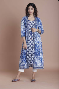 Gorgeous DC Kairi PC &nbsp;Blue &nbsp;Kurti Step into like jacket kurti for women.

Details:

Color: Blue
Fabircs: Rayon
Looks: Double looks like Jacket
Size: XL, XXL
Length: Calf Length
Style: Straigh
Occasion: Birhday, Dance, Party, Festive
Made: Origin of India

Gorgeous DC Kairi PC &nbsp;blue &nbsp;Kurti.Gorgeous blue kurti designed in double looks like jacket, elavate your wardrobe with the exquisite allure of our Gorgeous Rayon Gold BlUE Kurti, designed to captivate and leave a lasting impression wher