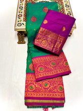 Load image into Gallery viewer, Kanjeevaram Paithani with Tassle Gonda Work All Over Butti &amp; Brocade Blouse Green, Pink