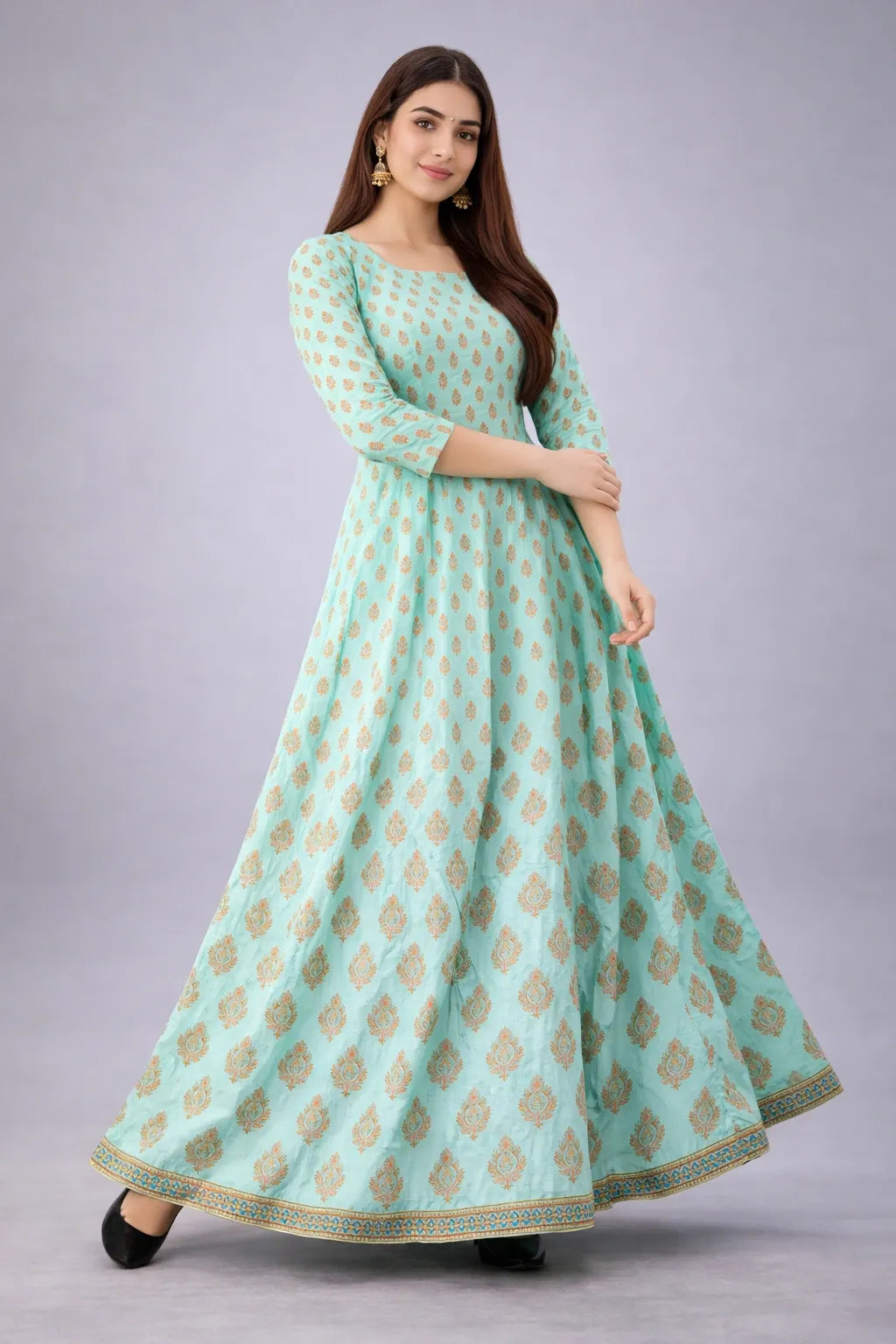 tylish and elegant women. Featuring a charming design, it offers both comfort and style. Ideal for any occasion, this kurti will elevate your look effortlessly.