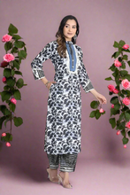 Load image into Gallery viewer, Elegant Magenta Linen Floral Print A-Line Kurta Bottom Set For Women