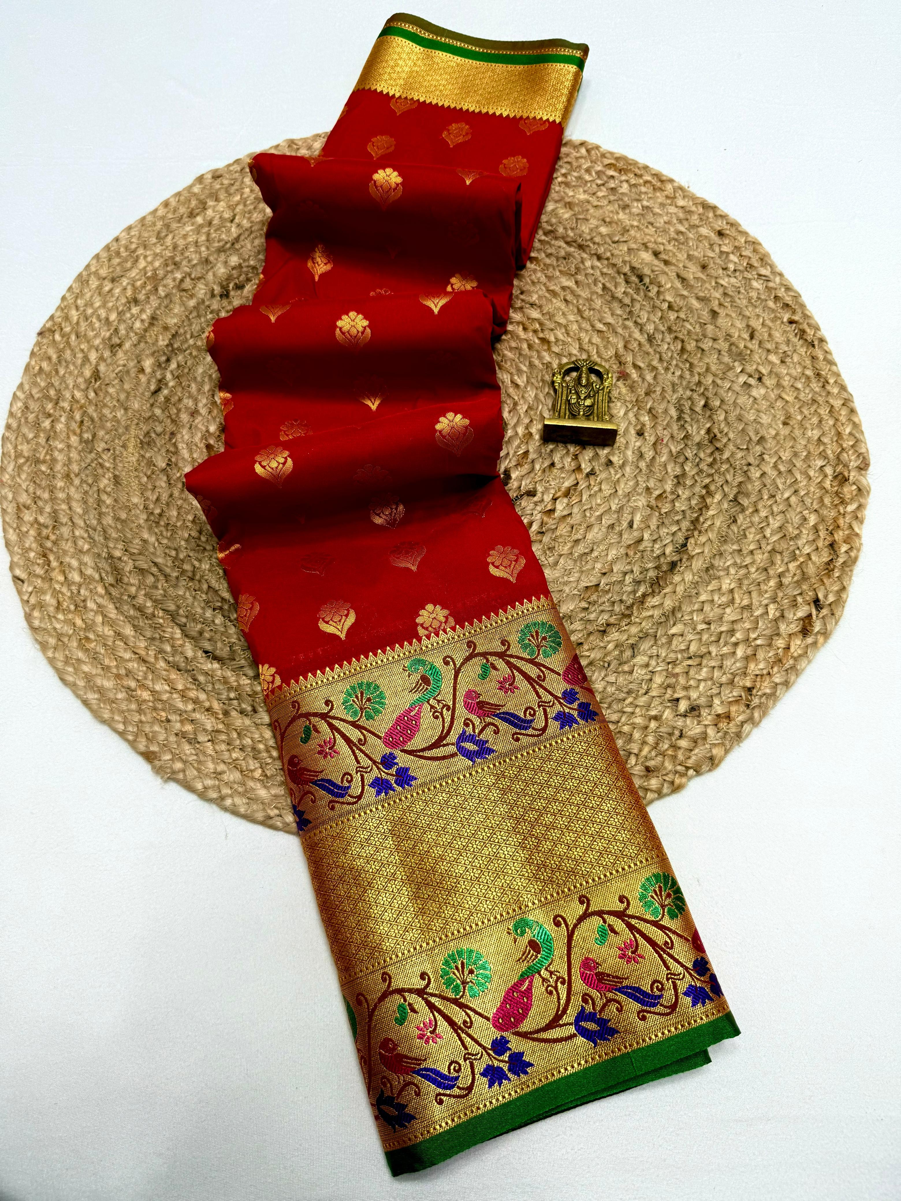 Kanchipuram Paithani Saree All Over Butti with Fancy Big Border 41 Rich Pallu Contrast Blouse