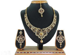 Load image into Gallery viewer, A1 Trendy Alloy Necklace Set for Womne and Girls-6