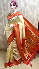 Load image into Gallery viewer, Traditional Kadiyal Paithani Saree,  Pallu Meena Butti with Contrast Running Blouse Off White