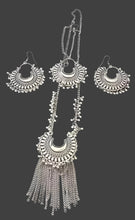 Load image into Gallery viewer, Shimmering Trending Oxide Silver Diva Style Alloy Jewellery Set For Women

Color: Silver
Material: Oxide Alloy Silver
Country of Origin: INDIA

Striking a perfect balance of tradition and elegance, this oxidized silver-plated jewellery set has a breathtaking design. This set has got beautiful textured design that add to the overall appeal. Team it with any ethnic outfit for adding a traditional grace.