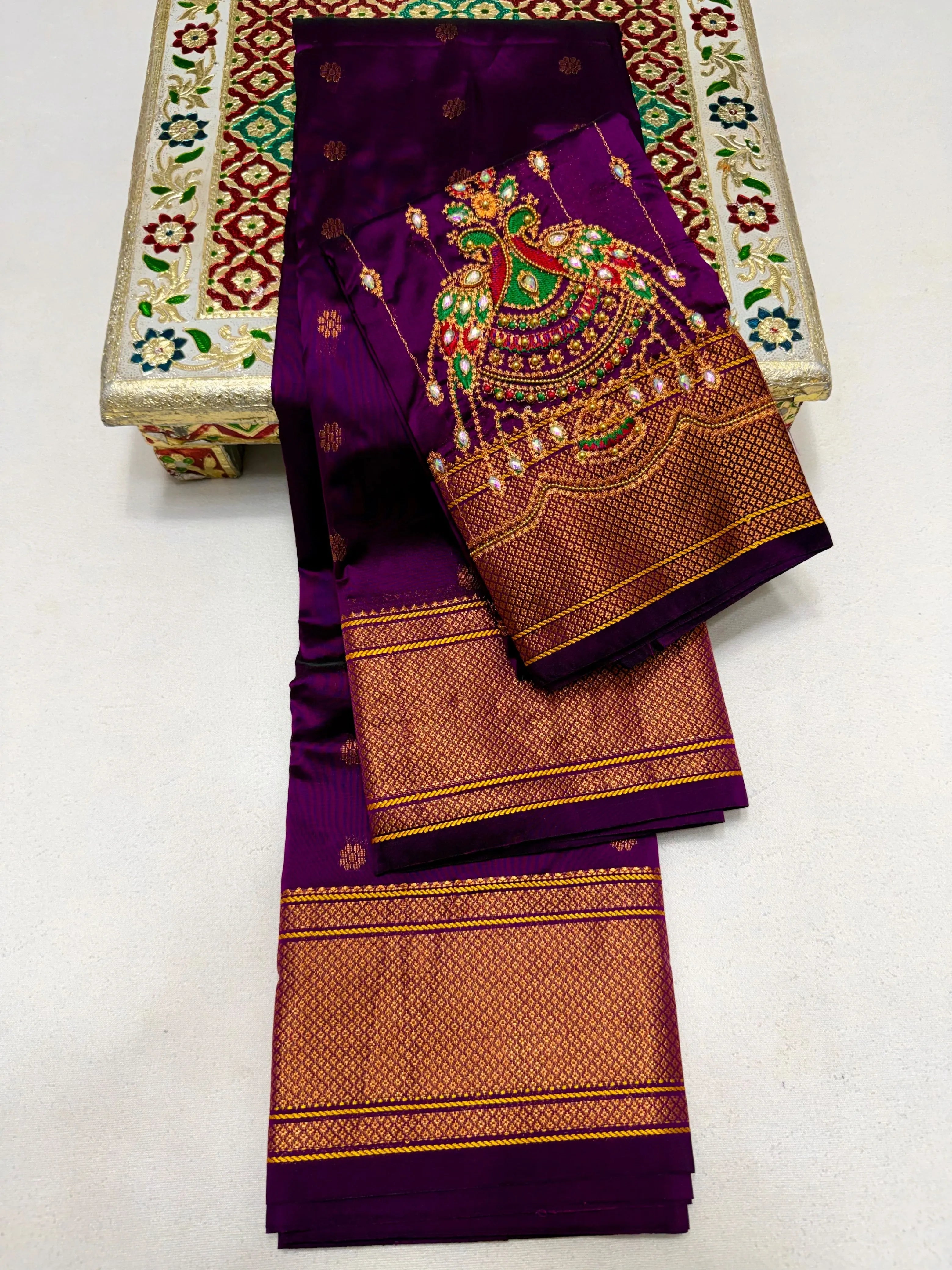 Elevate your ethnic wardrobe with the New Design Mayuri Kalanjali Paithani Saree, crafted from Premium Tana Pure Soft Silk