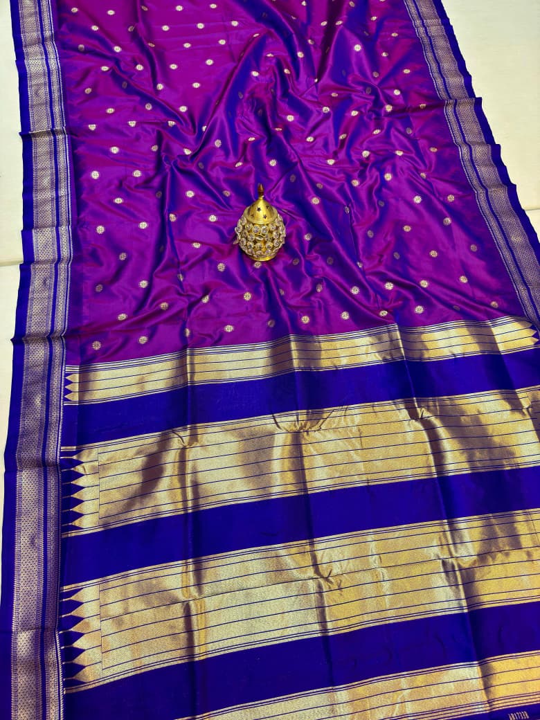 Shop premium Traditional Erkal Paithani Saree in pure silk with intricate buttis, rich Erkal pallu & contrast blouse. Perfect for weddings & festive wear.