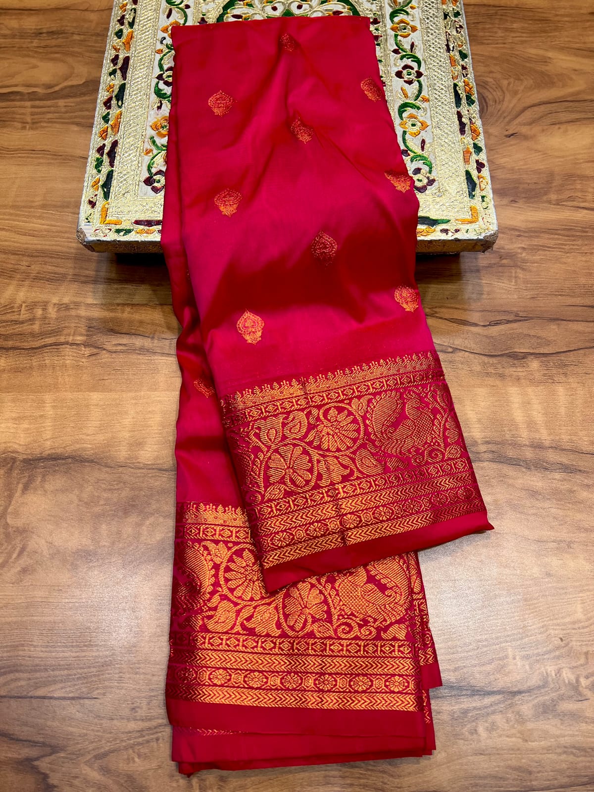 New Launching Copper Zartari Kanchi Paithani Saree All Over Butti, Rich Pallu in Tana Soft Silk with Running Blouse