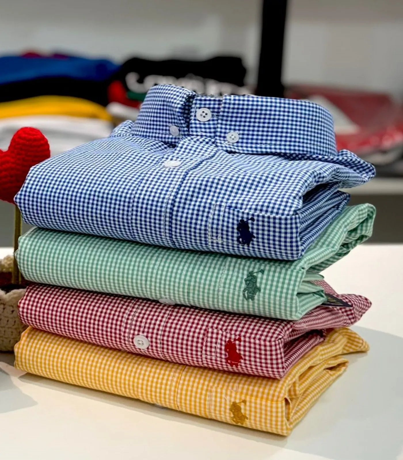 Upgrade your wardrobe with this 4-pack R.L. Polo men’s shirts differnt Colors.&nbsp; Featuring original logo embroidery, soft breathable cotton, slim fit, and premium stitching—perfect for office, events, or daily wear.