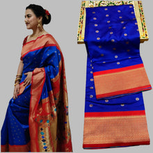 Load image into Gallery viewer, Traditional Kadiyal Paithani Saree,  Pallu Meena Butti with Contrast Running Blouse Royal Blue