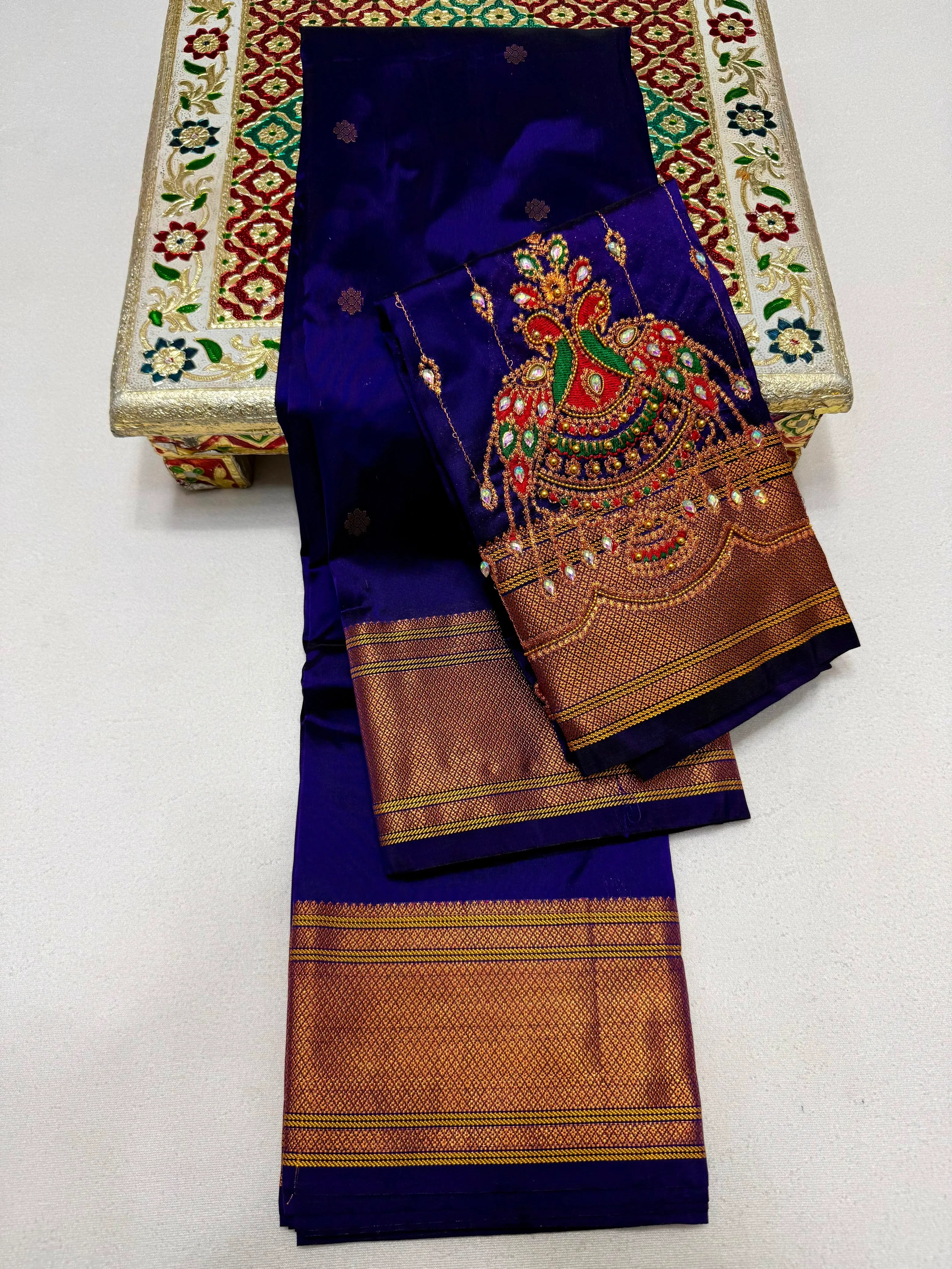 Elevate your ethnic wardrobe with the New Design Mayuri Kalanjali Paithani Saree, crafted from Premium Tana Pure Soft Silk