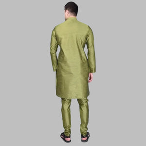 Stylish Silk Kurta &amp; Bottom Set for Men

Size: M, L, XL, XXL

&nbsp;Color:&nbsp; Green
&nbsp;Fabric: &nbsp;Silk
&nbsp;Type: &nbsp;Kurta Sets
&nbsp;Style: &nbsp;Solid
&nbsp;Design Type: &nbsp;Kurta &amp; Bottom Sets

This stylish silk kurta and bottom set for men combines comfort and elegance. Made from high-quality silk, it offers a luxurious feel and drapes effortlessly on the body. The intricate design and vibrant colors make it a perfect choice for any occasion. Upgrade your traditional wardrobe with