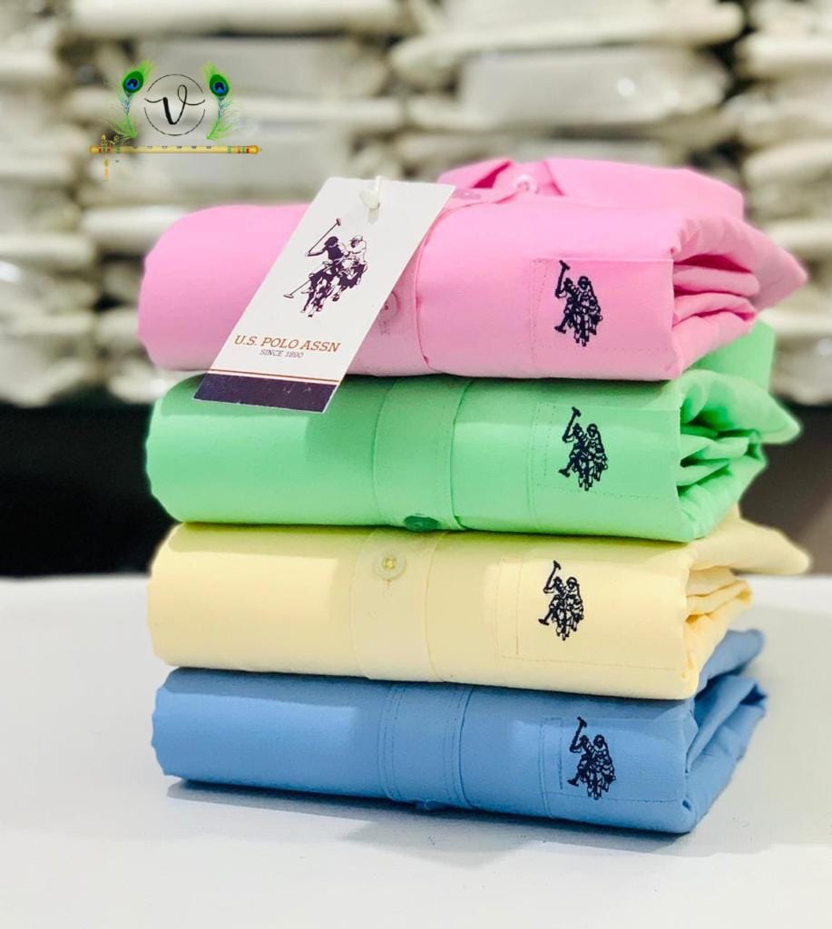 Upgrade your wardrobe with this 4-pack U.S. Polo men’s shirts differnt Colors.&nbsp; Featuring original logo embroidery, soft breathable cotton, slim fit, and premium stitching—perfect for office, events, or daily wear.