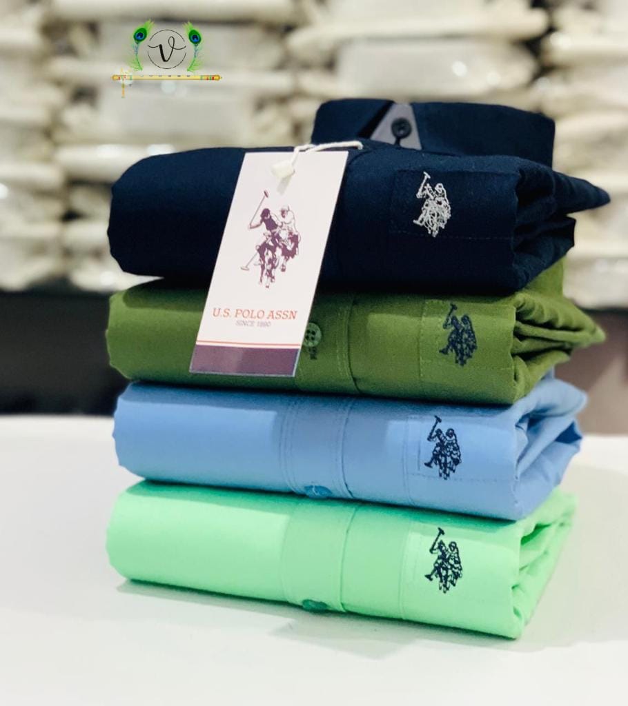 Upgrade your wardrobe with this 4-pack U.S. Polo men’s shirts differnt Colors.&nbsp; Featuring original logo embroidery, soft breathable cotton, slim fit, and premium stitching—perfect for office, events, or daily wear.