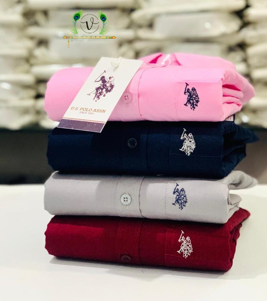 Upgrade your wardrobe with this 4-pack U.S. Polo men’s shirts differnt Colors.&nbsp; Featuring original logo embroidery, soft breathable cotton, slim fit, and premium stitching—perfect for office, events, or daily wear.