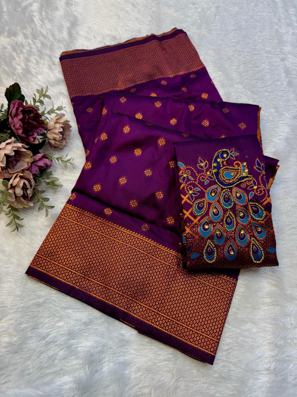 Shop New Sonali Kalanjali Paithani Saree in premium soft silk with rich buttis, peacock Maharani pallu and Aariwork Swarovski blouse. Perfect for festivals and weddings.
