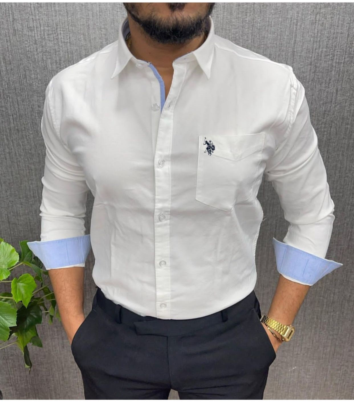 Upgrade your wardrobe with this Premium Oxford Cotton Full Sleeve Shirt for Men, designed for a perfect blend of style, comfort, and durability. Crafted from 100% soft Oxford cotton fabric, this shirt offers a breathable and smooth feel, making it ideal for daily wear, office use, or special occasions.