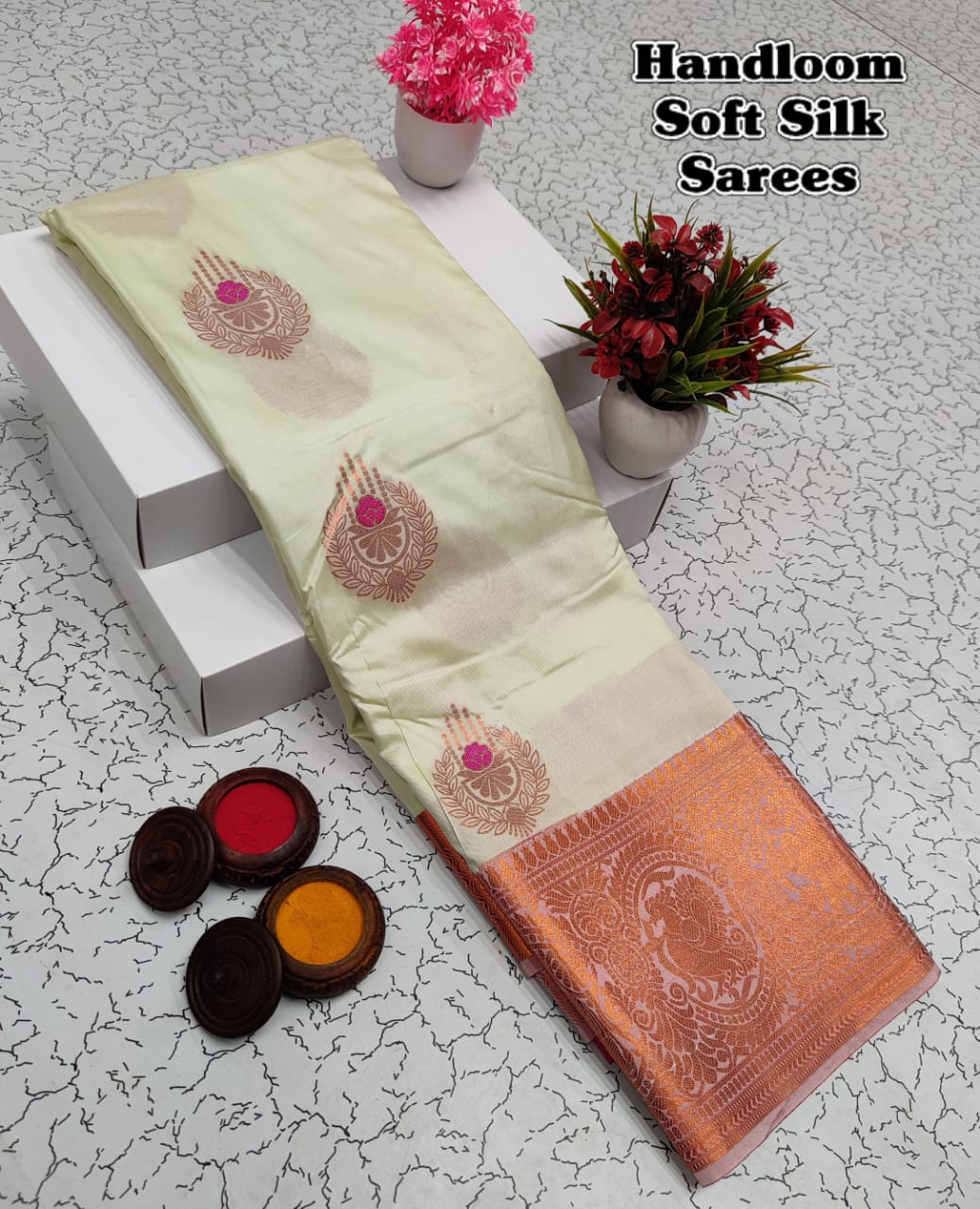 Shop premium Kanchipuram Handloom Soft Silk Saree with copper zari border, rich meena pallu & contrast blouse. Elegant saree for weddings & festivals.