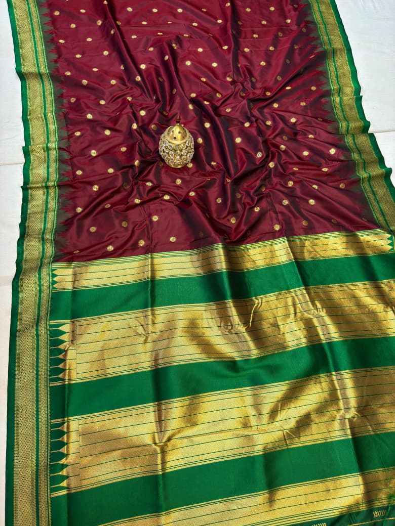 Shop premium Traditional Erkal Paithani Saree in pure silk with intricate buttis, rich Erkal pallu & contrast blouse. Perfect for weddings & festive wear.