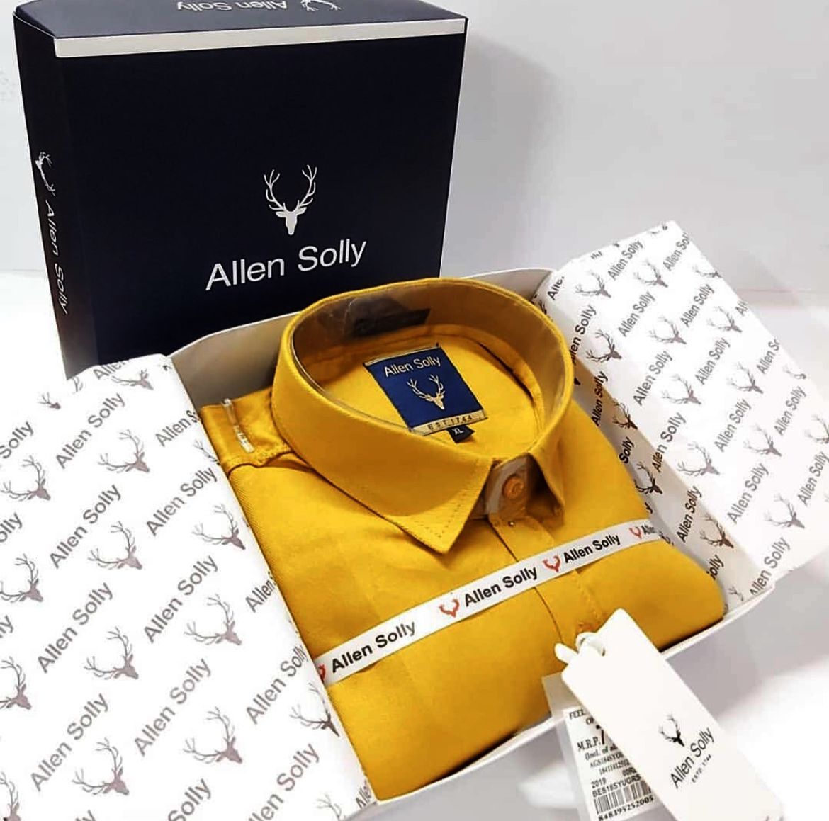 Make this Onam Festival truly special with the timeless elegance of Allen Solly Premium Shirts – a perfect blend of class, comfort, and style. Packaged beautifully in a branded Allen Solly gift box, these shirts make the ideal festive gift for your loved ones or a smart wardrobe upgrade for yourself.