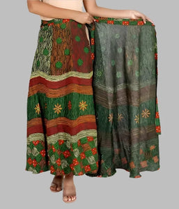 Rangun Printed Cotton Wrap Around Skirt For Women's

Color: Green
Size: Free Size
Waist: 36.0 - 44.0 inches.
Type: Skirts
Style: Other
Stitched: Stitched
Style name: flared
&nbsp;Product material: pure cotton
Packagin quantity: 1 Wrap Around Skirt

You will be tagged as a style diva when you wear these trendy Wrap Around Skirt. Made from Cotton. Featuring solid design, these Wrap Arounds can be clubbed with a trendy top for a chic look. 100% cotton fabrics.