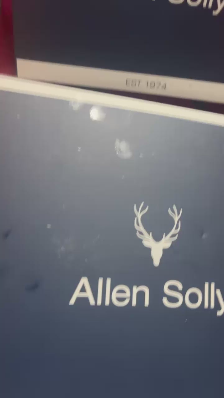 Make this&nbsp;Onam Festival truly special with the timeless elegance of Allen Solly Premium Shirts – a perfect blend of class, comfort, and style. Packaged beautifully in a branded Allen Solly gift box, these shirts make the ideal festive gift for your loved ones or a smart wardrobe upgrade for yourself.