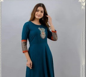 Long Gown Kurti Navy Blue premium Rayon 1011 for charming women

Fabrics - Rayon
Color: Navy Blue
Size M L,XL, XXL
Quality - In premium Rayon with soft texture
Length: Ankle Length
Origin From : India